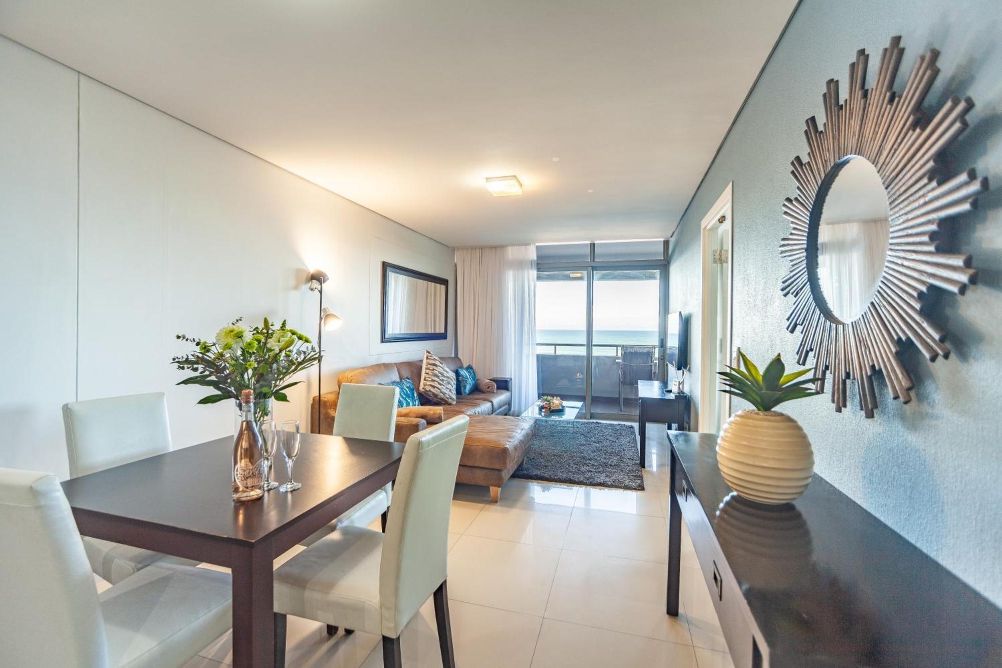 בלוברגסטראנד Modern Beachfront With Ocean Views - Infinity G9, Blouberg, Cape Town מראה חיצוני תמונה